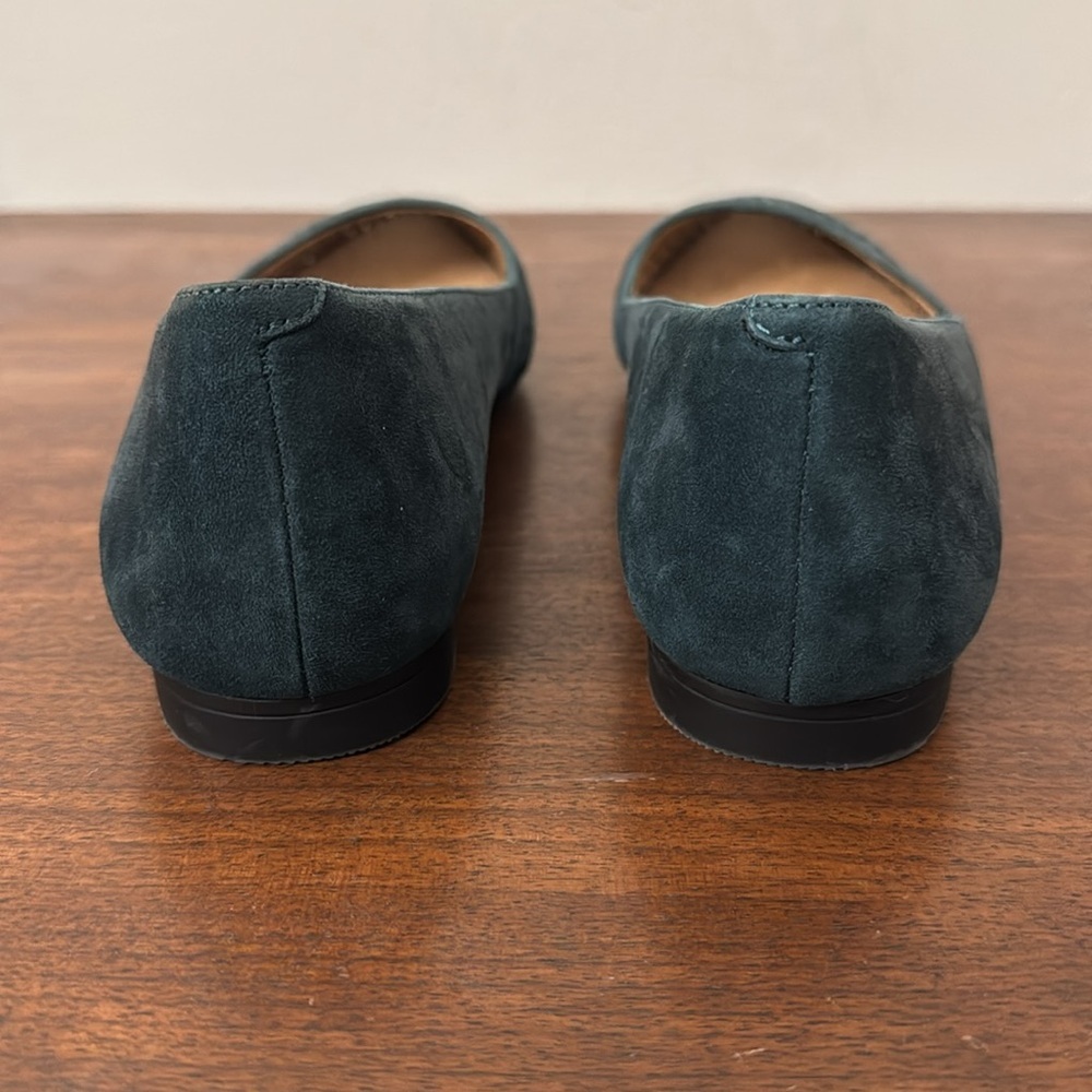 Vionic Posey Perforated Suede Green Ballet Flat Size 6.5 New - Picture 5 of 6